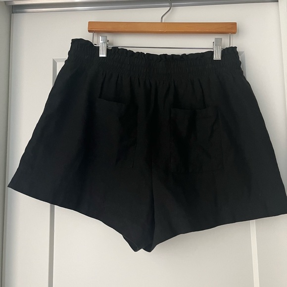 7 for all Mankind linen Shorts - Picture 5 of 8